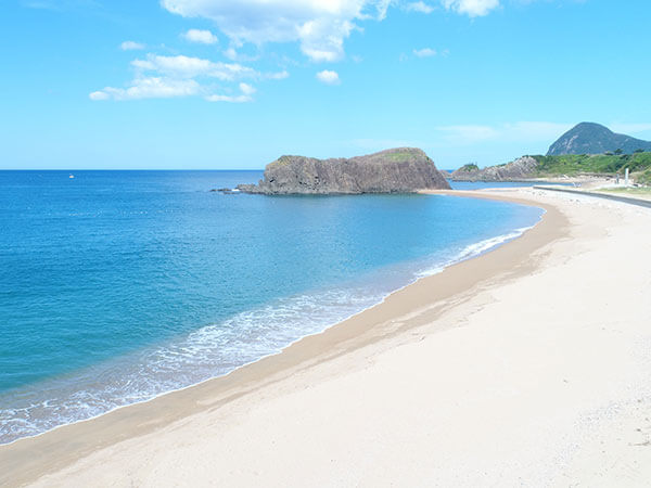 立岩・後ヶ浜海水浴場